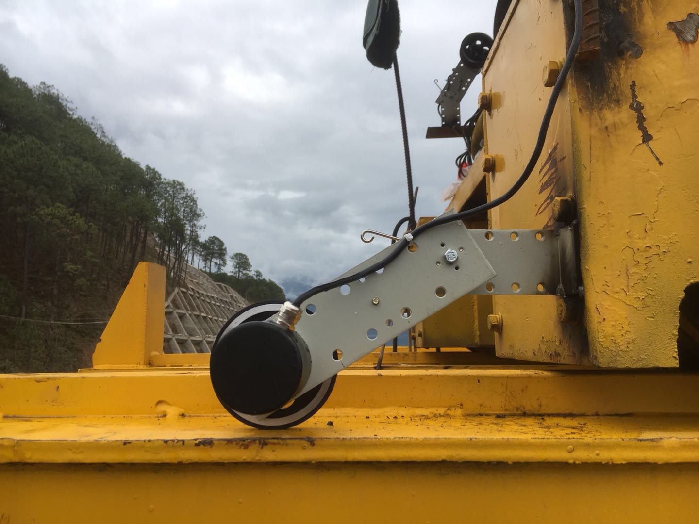 云南麗江架橋機項目